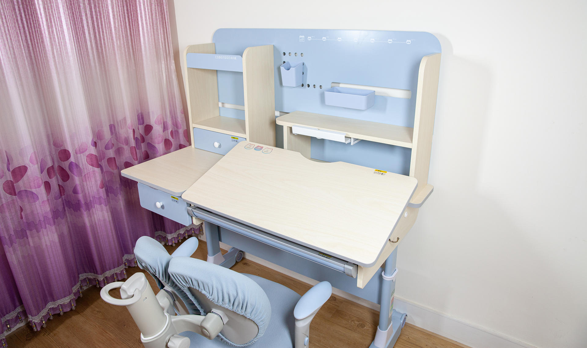 科贝森儿童学习桌和爱果乐,怎么买便宜又好用的儿童学习桌