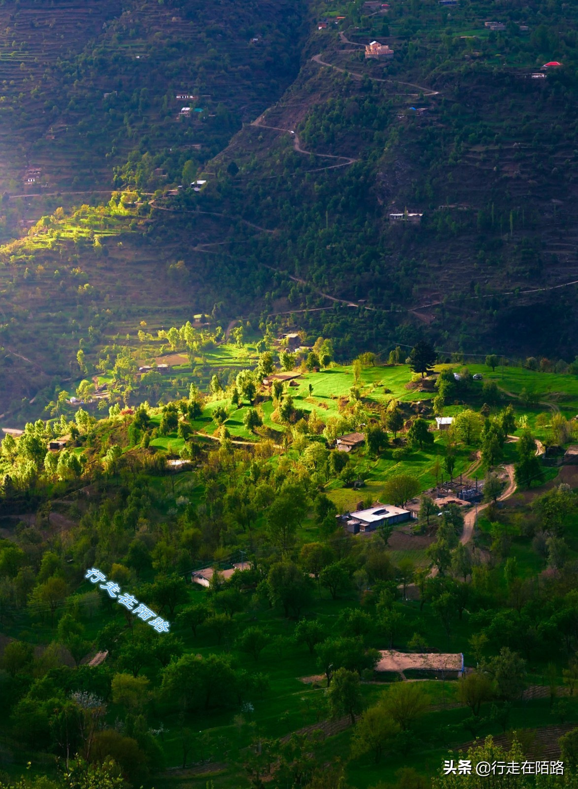 亚洲最封闭村庄：快递三个月才能到手，女人养家一个顶仨