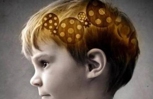 怎样提高近4个月的孩子智商,用什么方法提高小孩智商