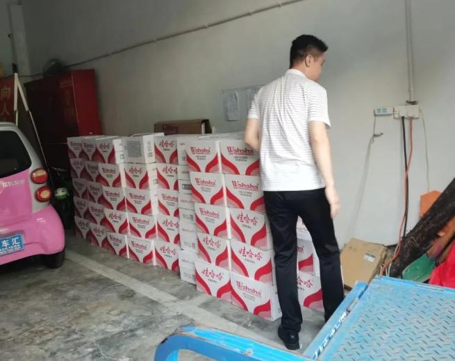 助力疫情防控我们在行动图片,助力疫情防控尽显责任担当