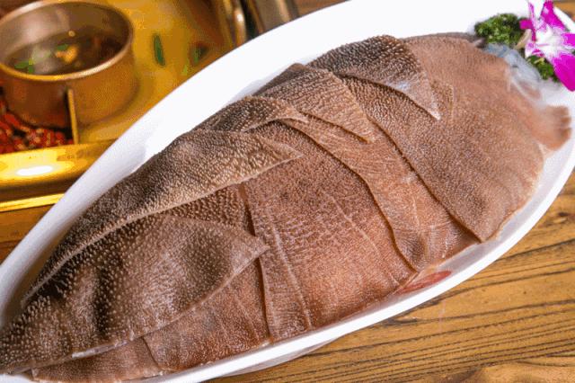 徐州第一高楼里排队不止哥老官！前5家店你可能都没吃过...