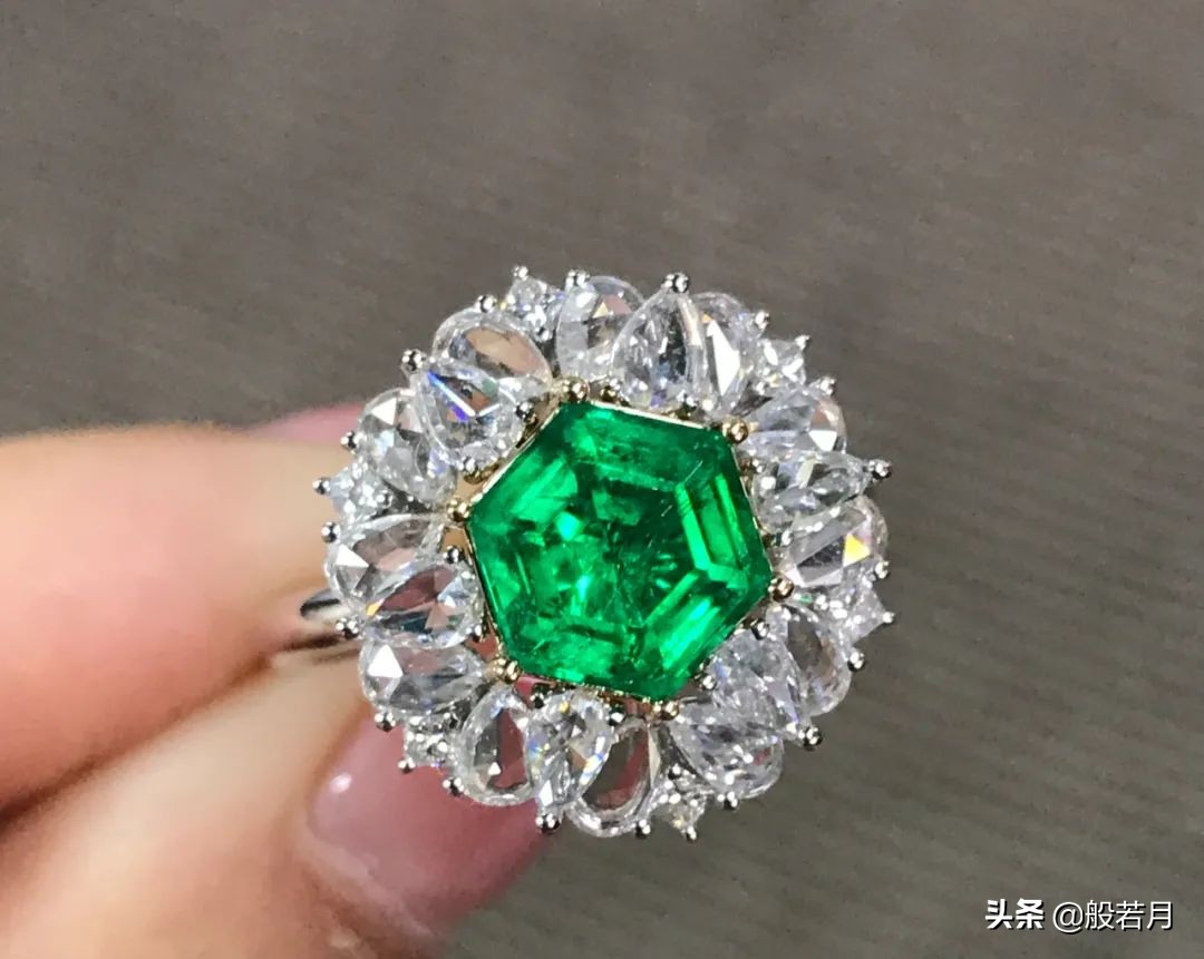 阿富汗的稀有宝石,阿富汗的宝石是什么