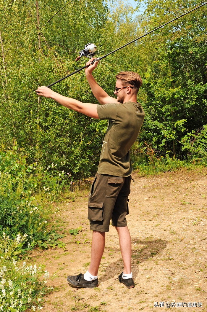 河流里短竿怎么钓大鱼,既有小鱼又有大鱼怎么钓大鱼