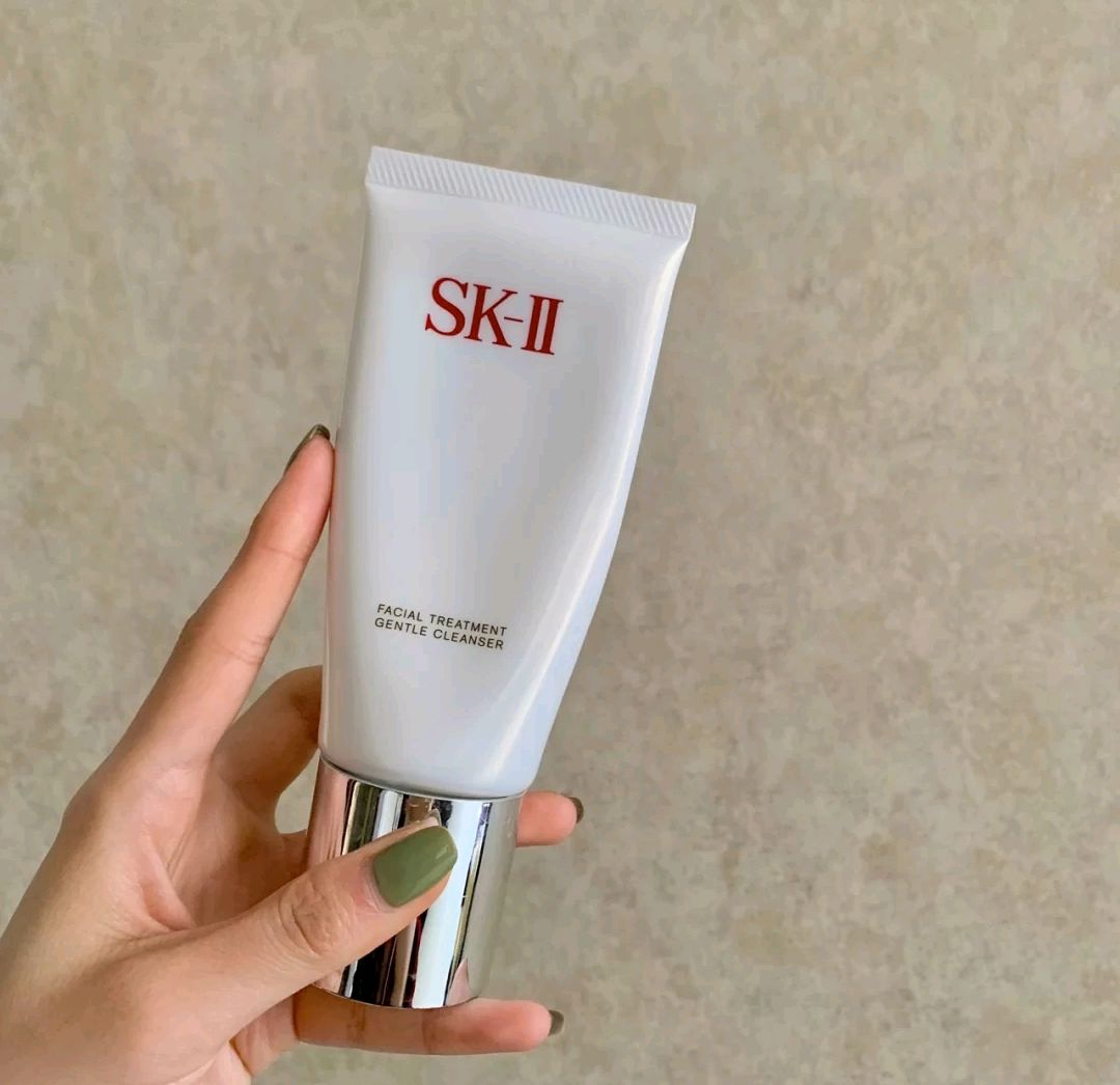 洗面奶控油芙丽芳丝,芙丽芳丝洗面奶夏季焕颜