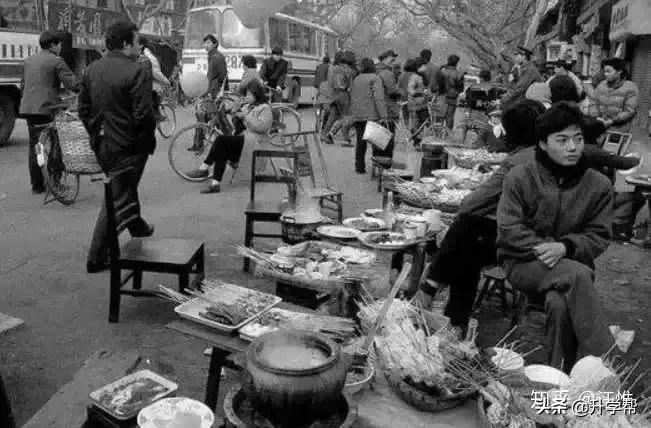 麻辣烫起源于哪个国家,四川麻辣烫与东北麻辣烫的区别