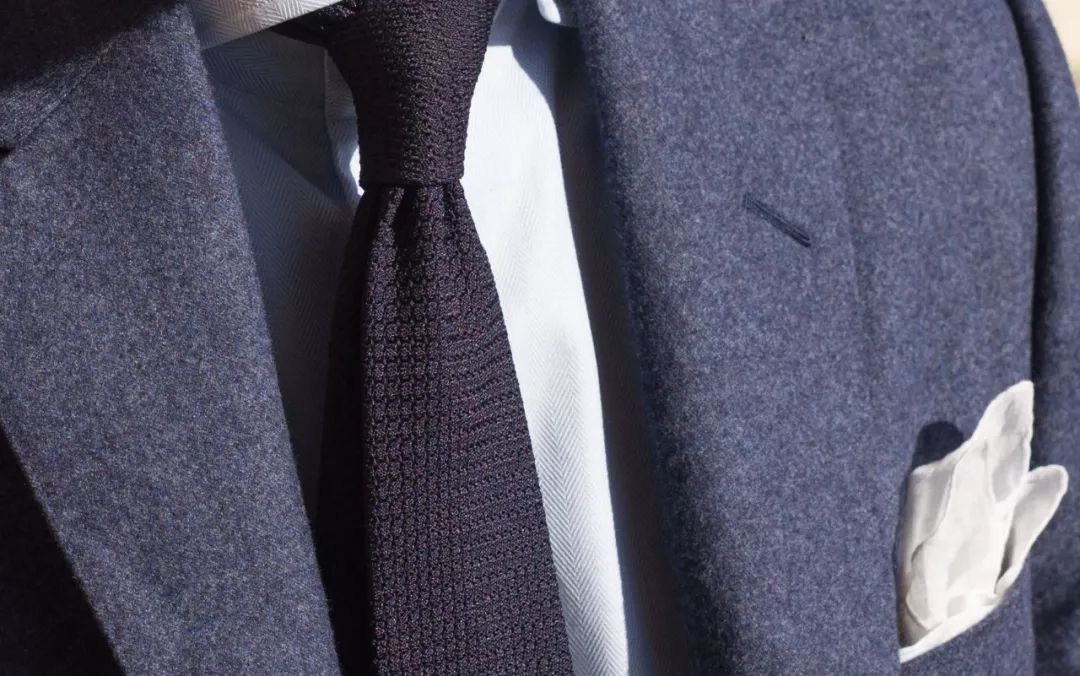 高级感法兰绒,法兰绒营造出属于绅士的冬日感性