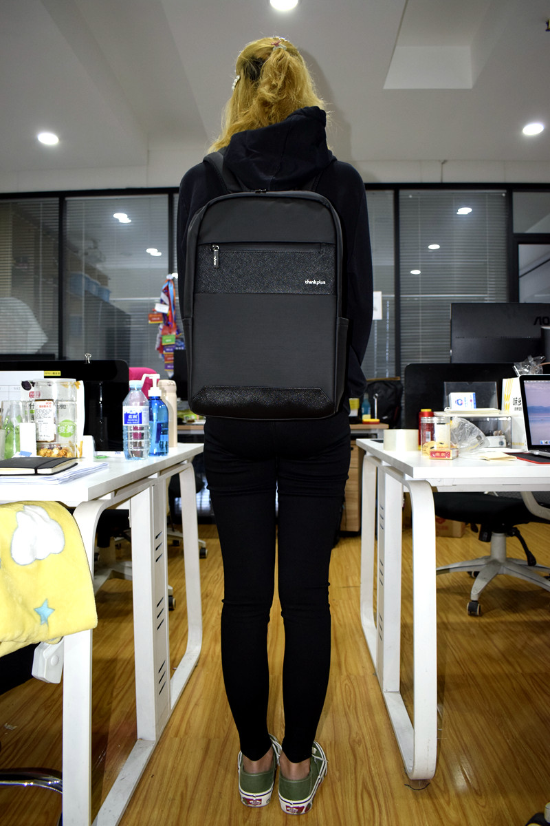 thinkplus时尚几何双肩包,thinkplus双肩包4x40