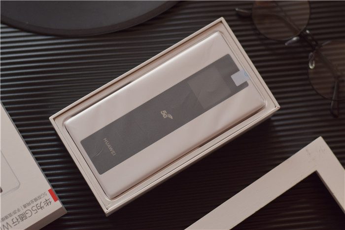 华为最新5g移动随身wifi,华为5g随身wifi和手机5g热点