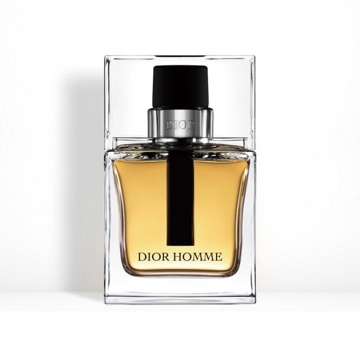 男生用什么香水容易吸引女生,女生用什么香水最吸引男生