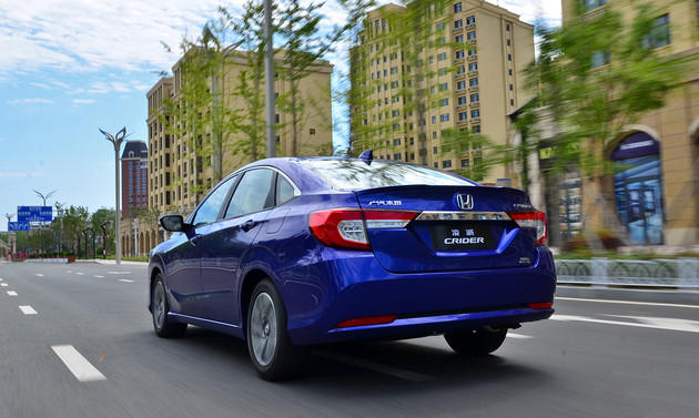 本田凌派混动和秦dmi,10万以内买骐达还是polo