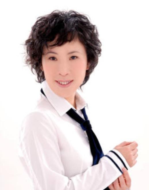 优衣库是怎么赚钱的,优衣库成功的商业模式