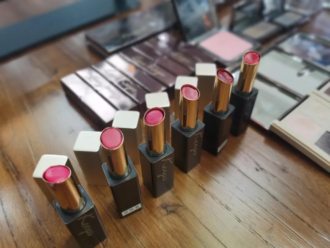 彩妆小课堂,美妆小课堂开课带多少口红