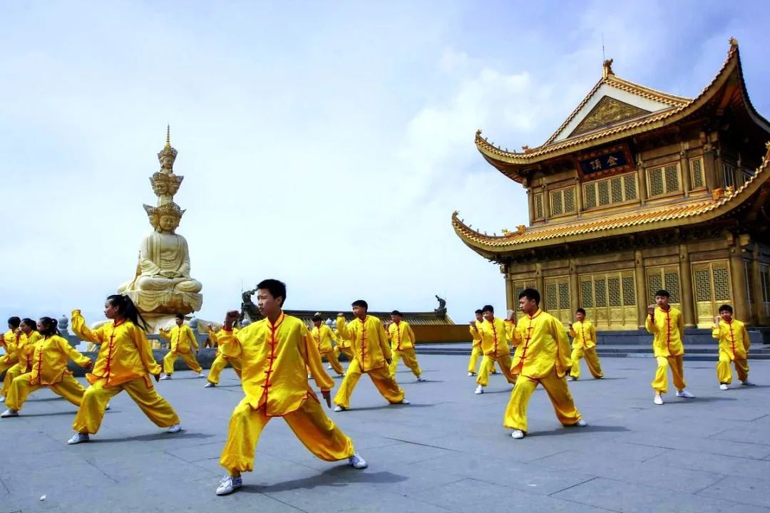 方聚设计师民宿|周年店庆，聚惠不停