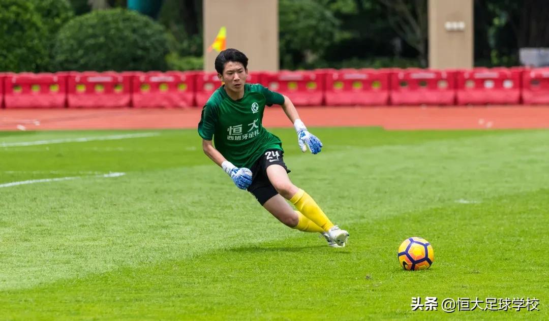 9名恒足少年入选u16国足集训名单,广州恒足足球队员