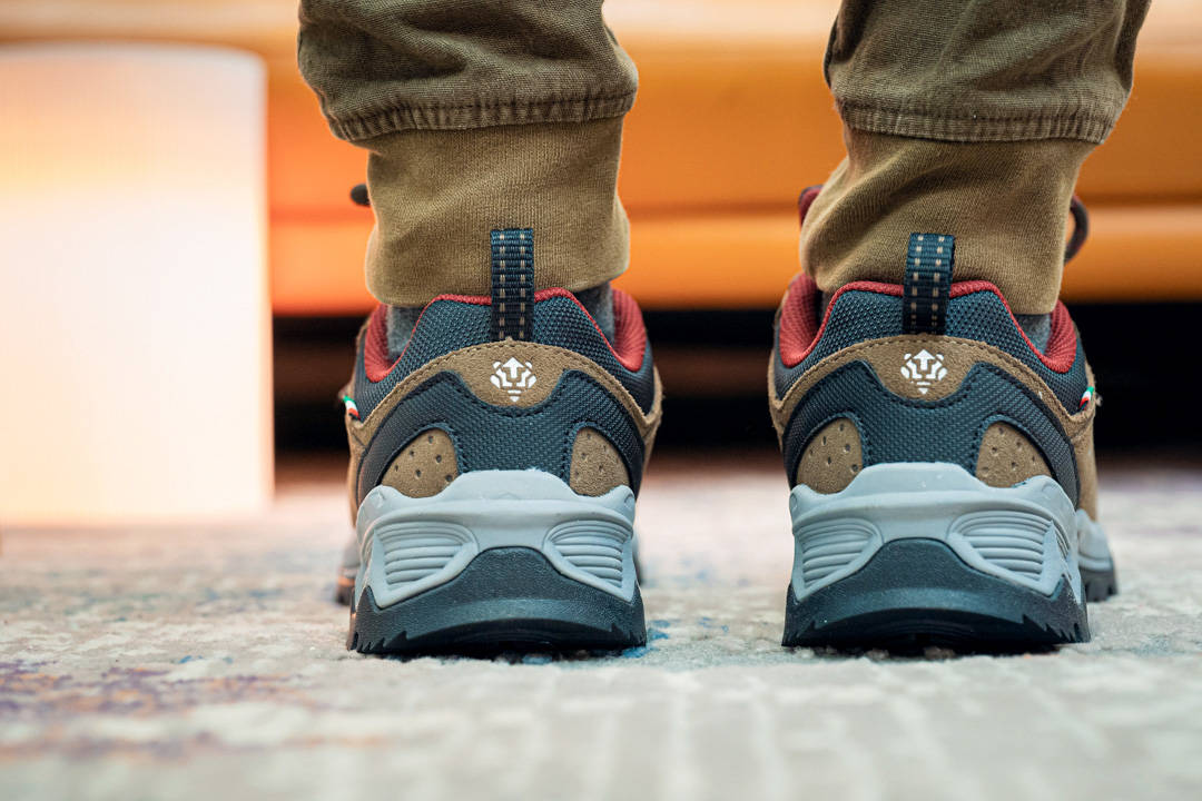 公认脚感最好的10双登山徒步鞋,久走不累脚的徒步鞋测评