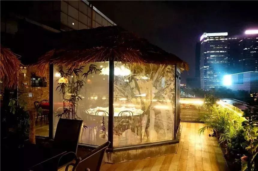 老板疯了五元一桌子菜,老板疯了系列零食