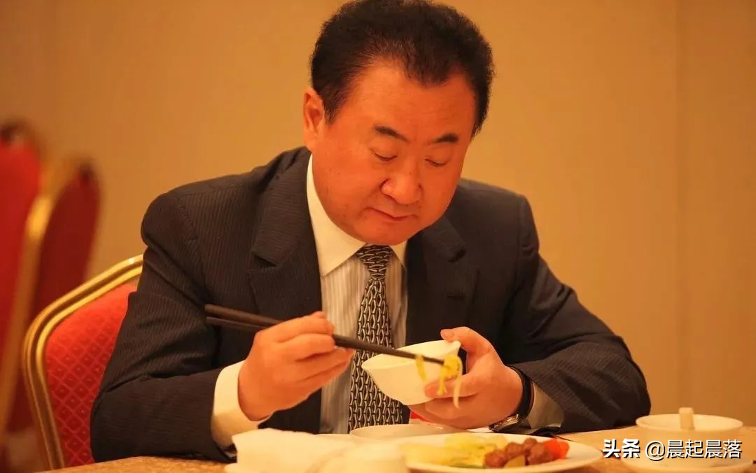 上海网红餐厅最尴尬的一面,上海网红餐厅最尴尬一幕