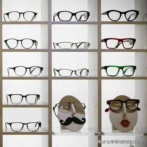 做一个高级验光师的条件,一个合格的验光师应该具备些什么