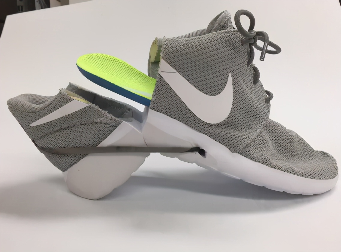 耐克脚感爆棚的鞋,足力健耐克