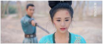 他爱上了自己的亲妹妹，不敢又不能，最后却爱得轰轰烈烈