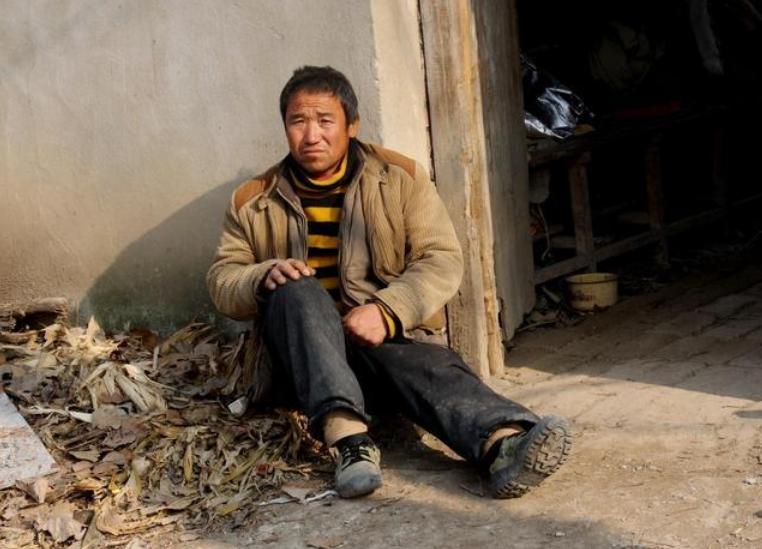 人到四十九三地别久留,人到四十九三地别久留什么意思