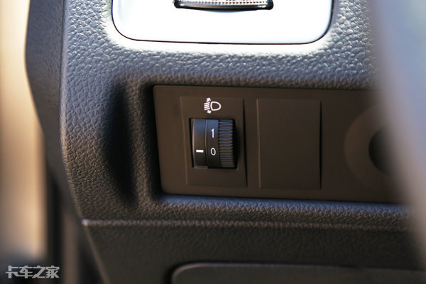 江铃宝典全新皮卡发布视频,创富皮卡新锐骐