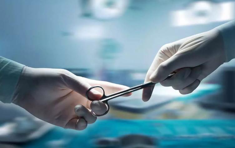 生完孩子上厕所子宫脱落,生完孩子上厕所时出现类似宫缩