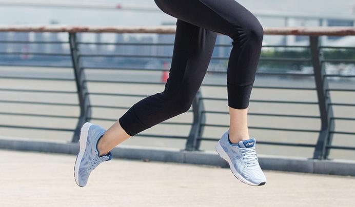 300元买了双冷门匡威,300以内性价比高的匡威