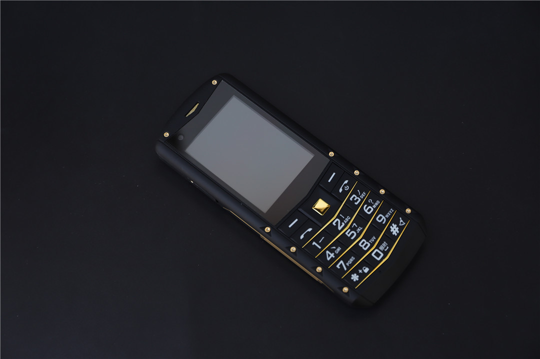 agmm9三防老人手机,agm三防手机暴力测评