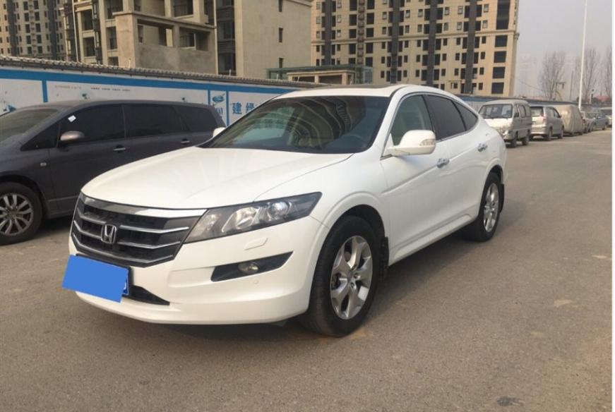 本田颜值性价比高的车,本田凌派2015款1.8l二手车多少钱