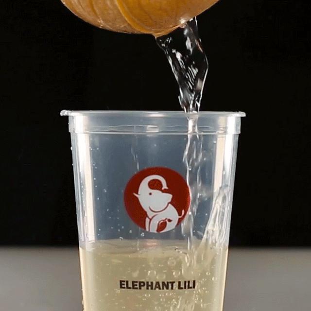 泰国网红榴莲咖啡来了，逆天搭配竟一口上瘾，必须打卡