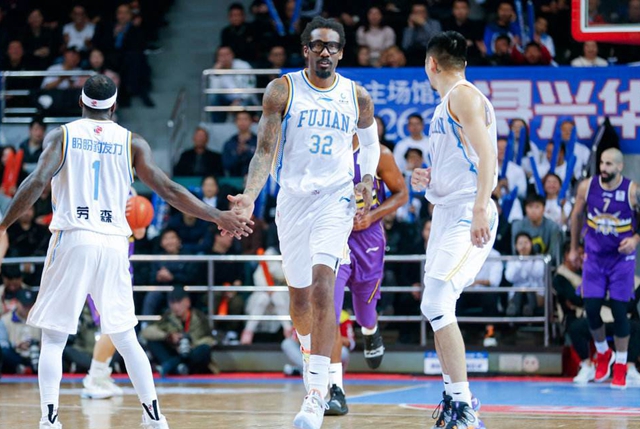 小斯在cba打了多久,小斯告别cba