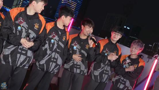 第五人格ivl职业联赛现场直播,cc直播第五人格前锋