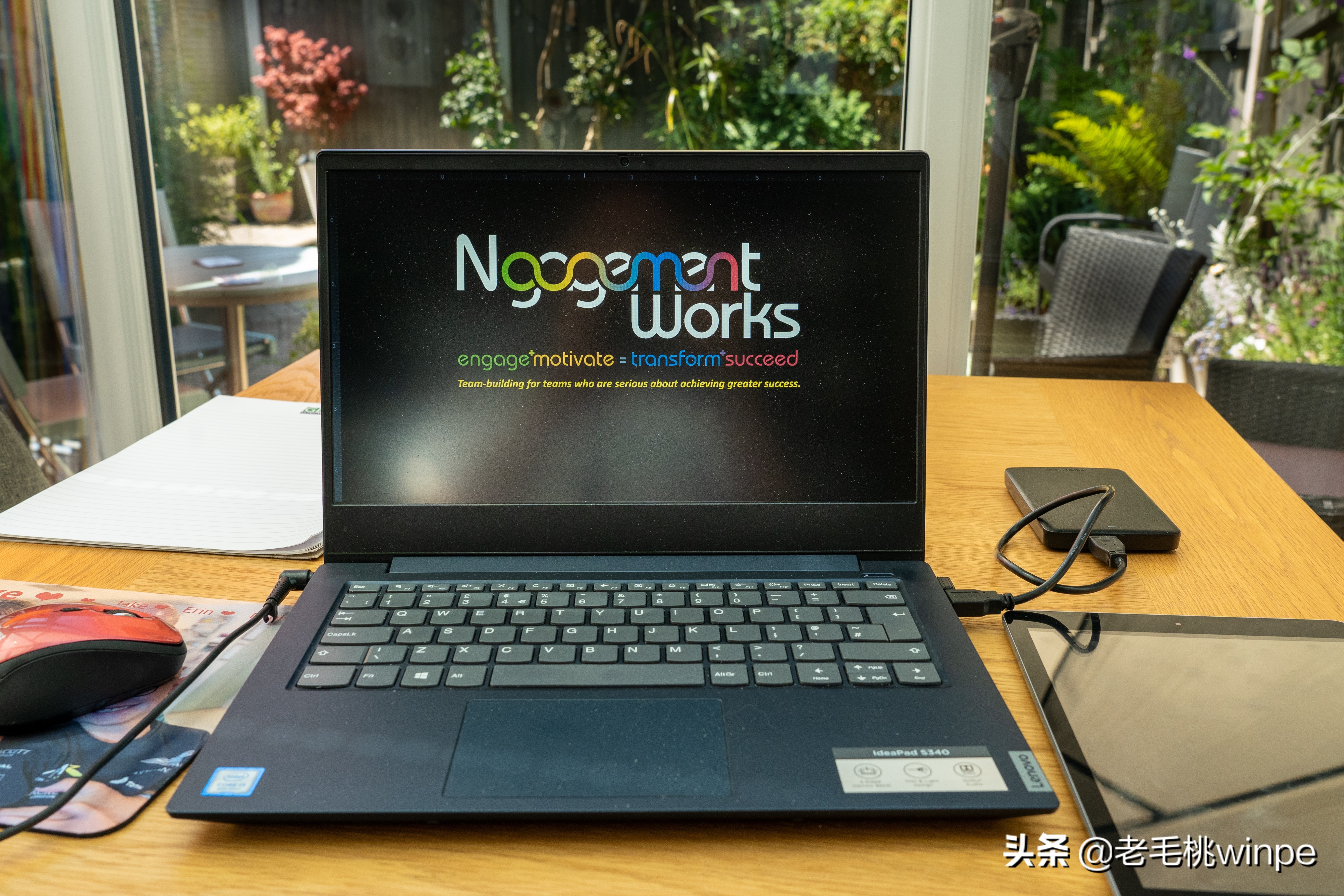 笔记本是一直插电用还是断电用,笔记本是一直充着电好还是拔掉好