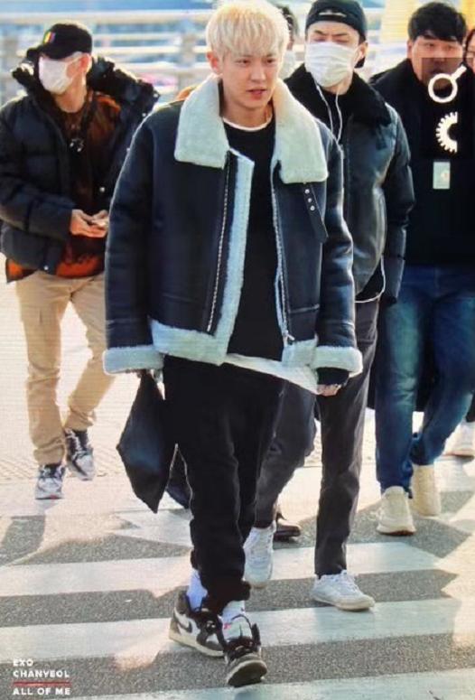 朴灿烈换组合了吗,朴灿烈韩国穿搭