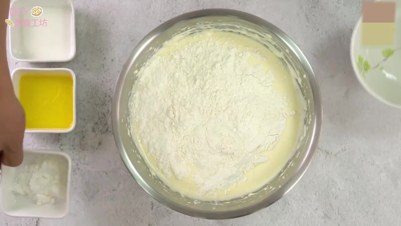 love咪蛋糕烘焙,烘焙蛋糕怎么做又软又香