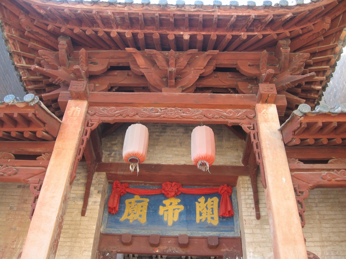 依靠团结互助柳家消除生存风险｜张华侨