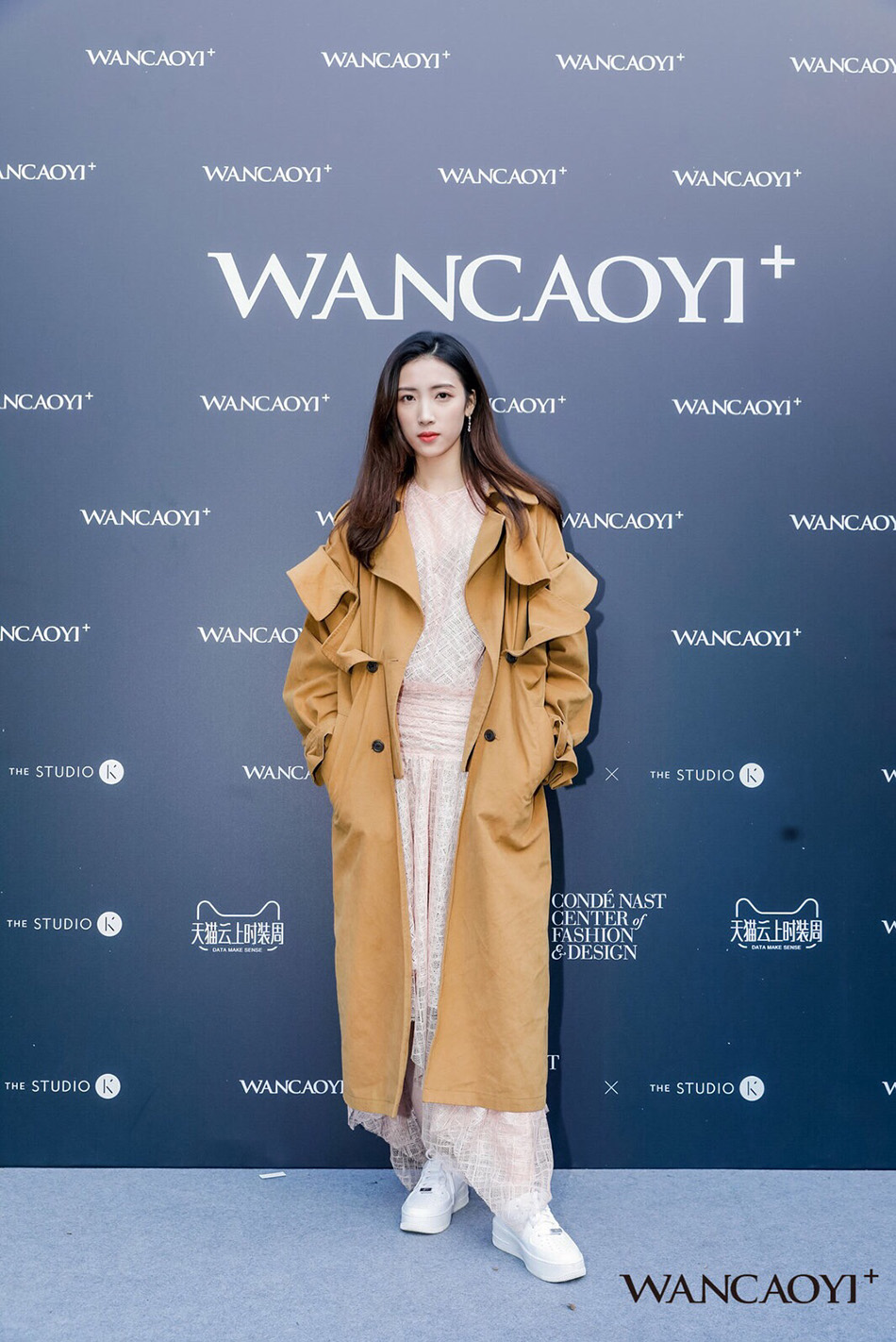 马紫薇时装秀视频,上海时装周走秀马艳丽