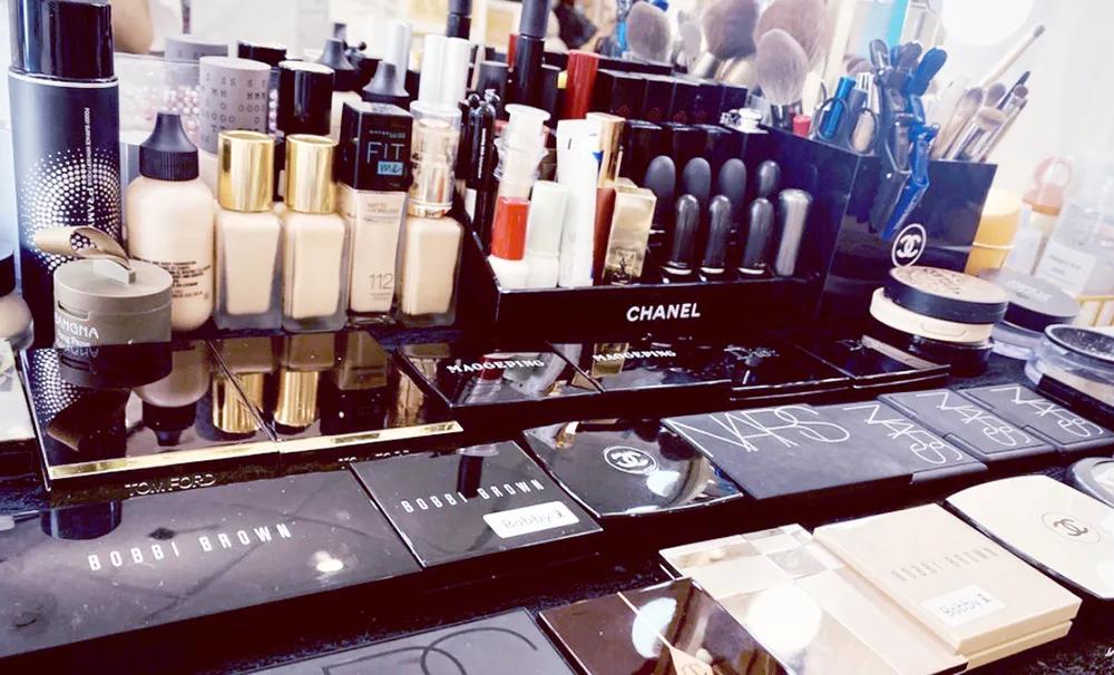 V-Ta彩妆｜从手艺人转生意人，她说走进华盛美业后变化翻天覆地