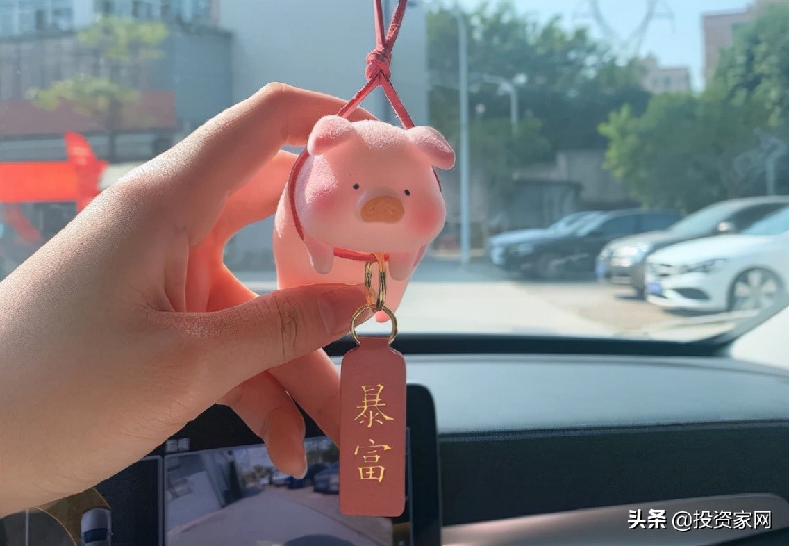 彩票怎么中奖后才能拿到钱,彩票中奖如果钱过多该怎么拿