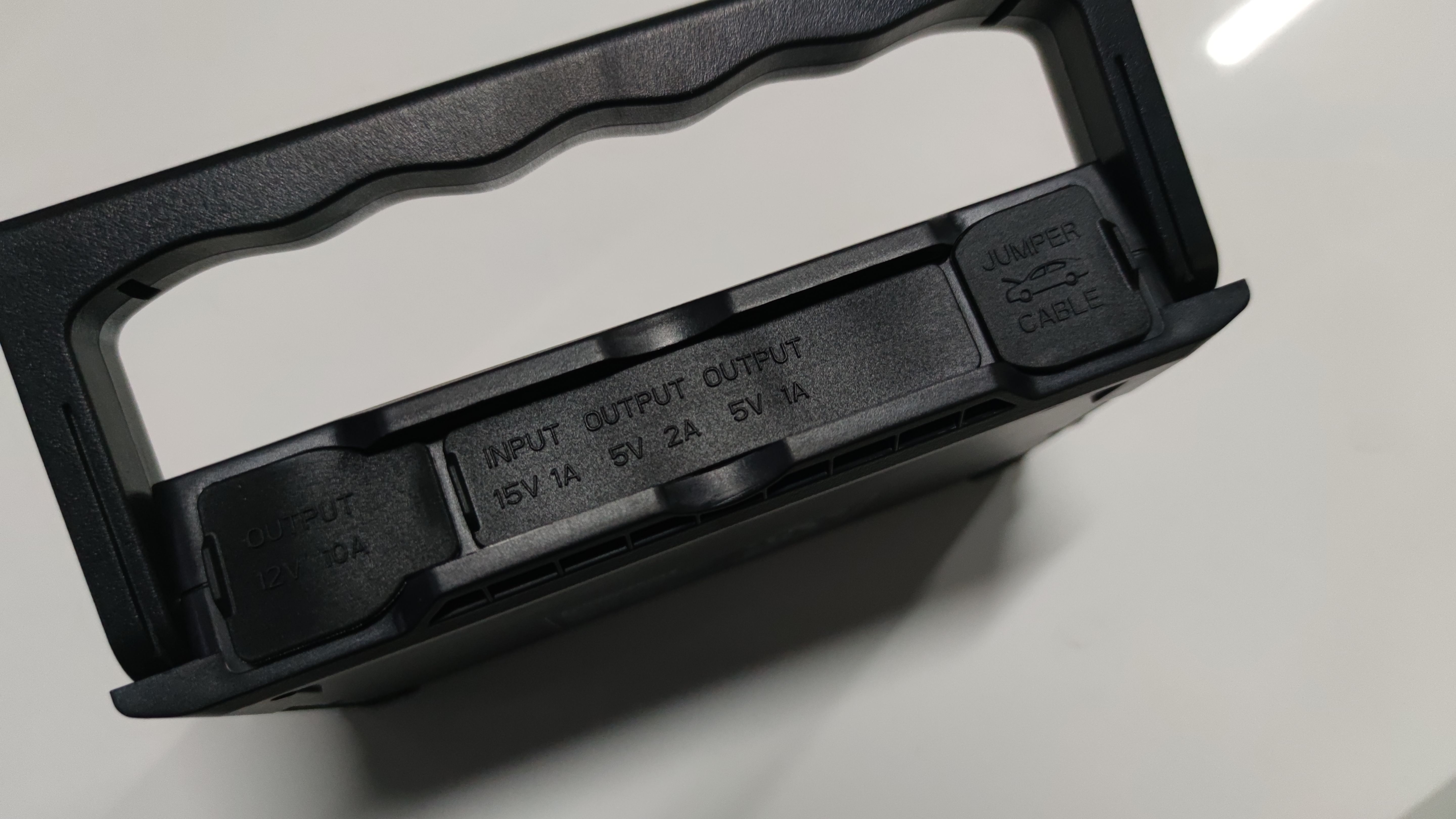 车辆意外熄火如何快速解决？卡儿酷DW2000启动电源来帮你