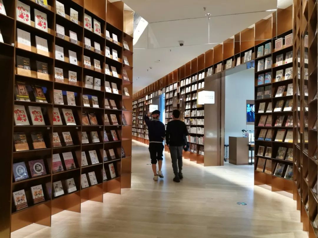 深圳南山区万象天地有哪些品牌,万象天地深圳专柜