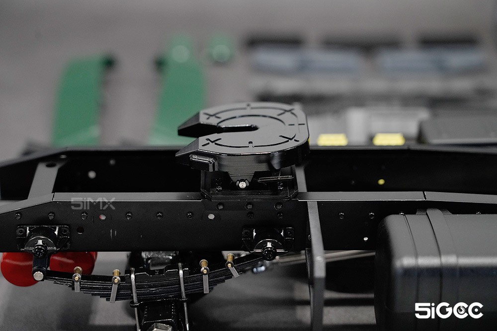 组装f2000拖头,组装f2000卡车模型