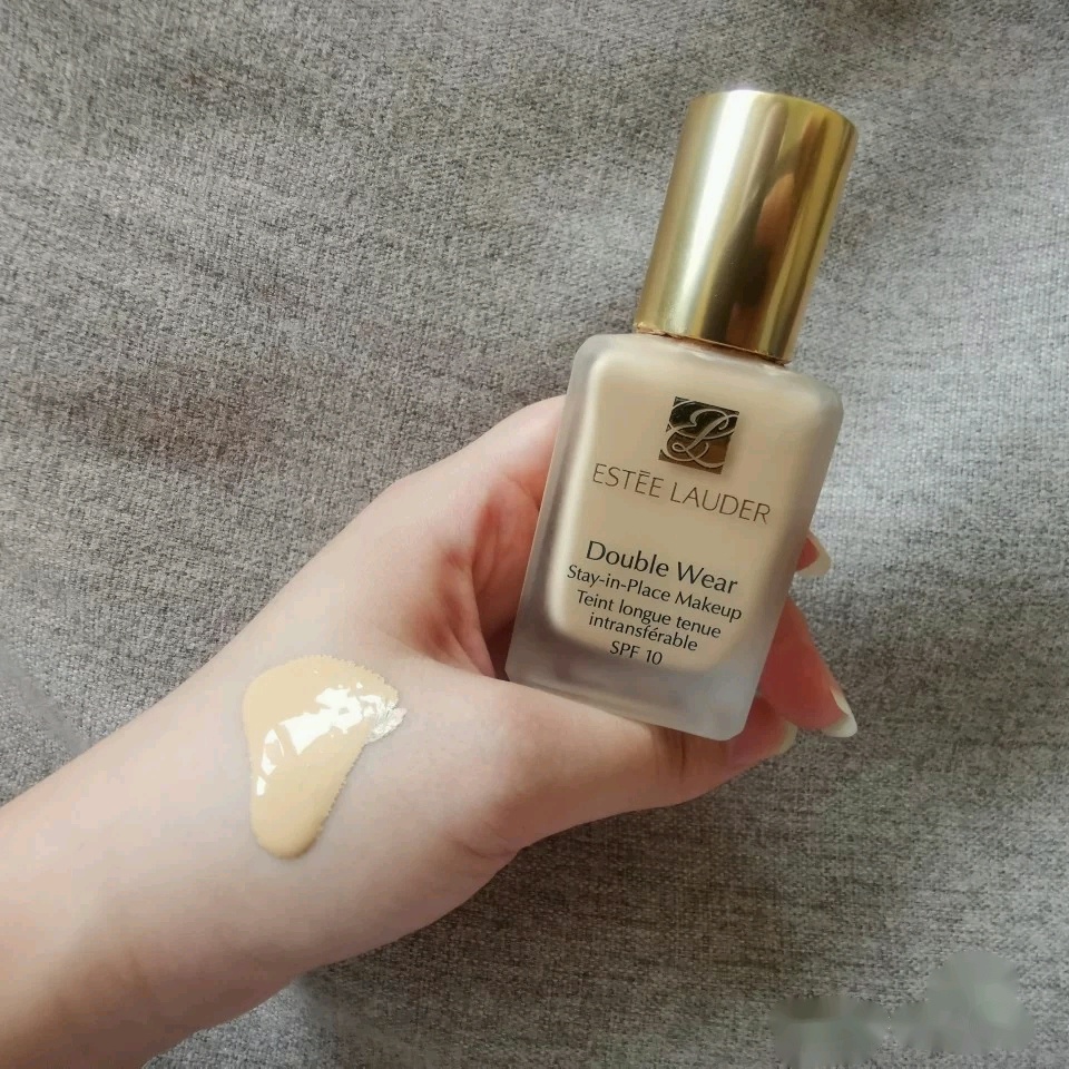 兰蔻持妆和雅诗兰黛dw的区别,兰蔻和dw测评油皮