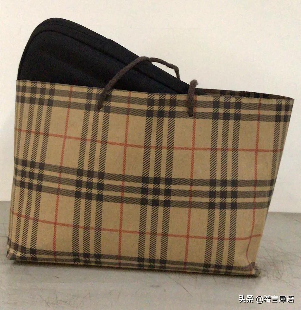 长沙城轨遗失物品在哪里领取,地铁遗失物品有哪些