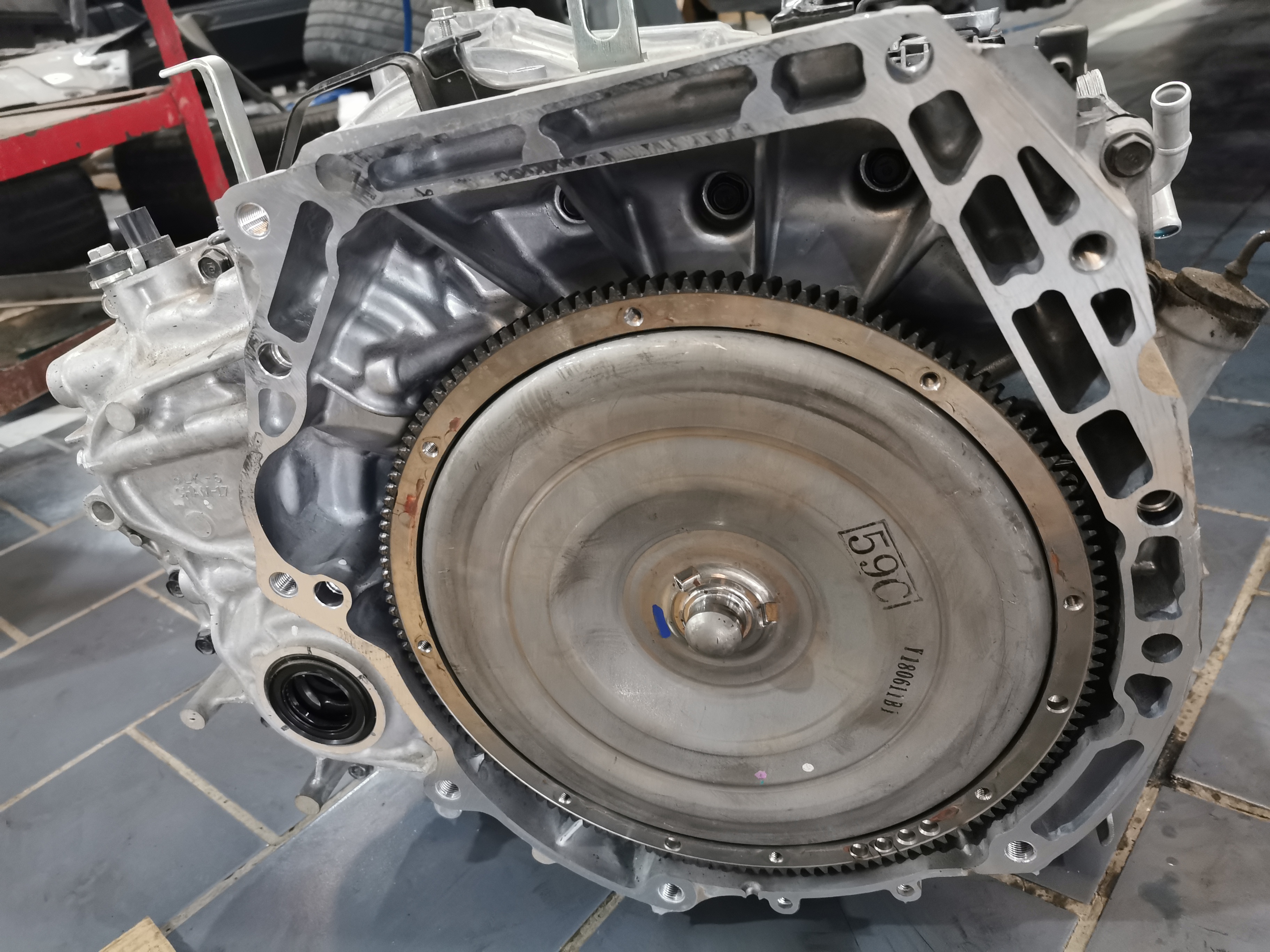 本田crv17款油耗是多少,本田crv的cvt变速箱1700转顿挫感