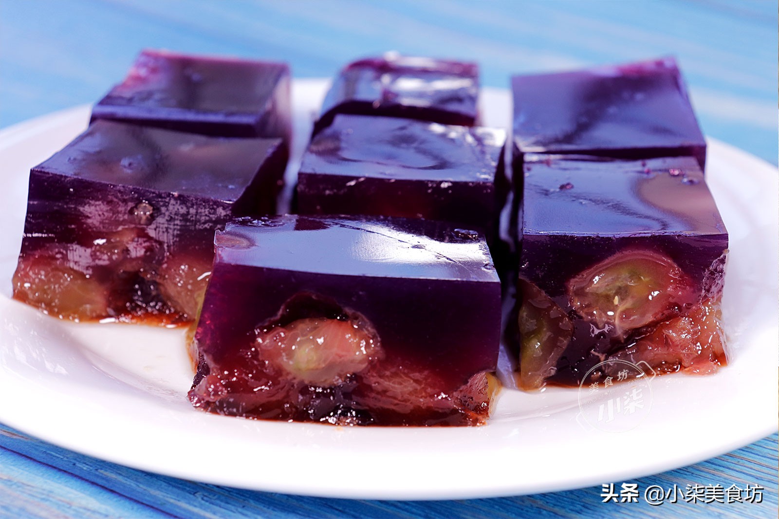 葡萄吃不完能做成什么一直保存,葡萄吃不完可以泡水里吗