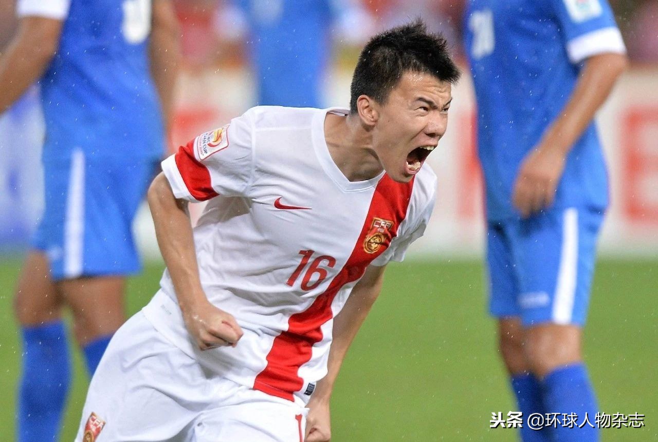 权健掌门人束昱辉的戏精人生,周公子与权健老板束昱辉关系