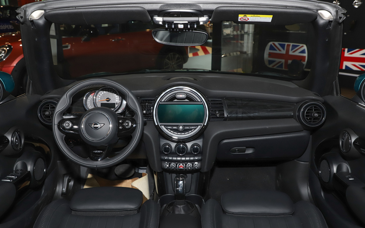 撩妹平民跑车,撩妹车实用车