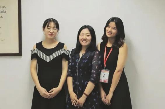 贫困女孩被资助5年只考上三本,河南贫困山区的孩子奖状